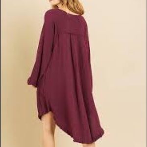 4/$20🛍 Wine Dress/Tunic with Frayed high low hem